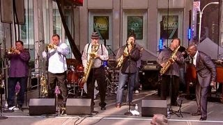 Tower of Power performs &#39;What Is Hip?&#39;