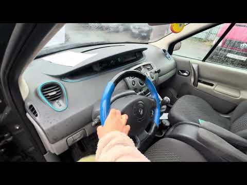 фото renault scenic ii 0