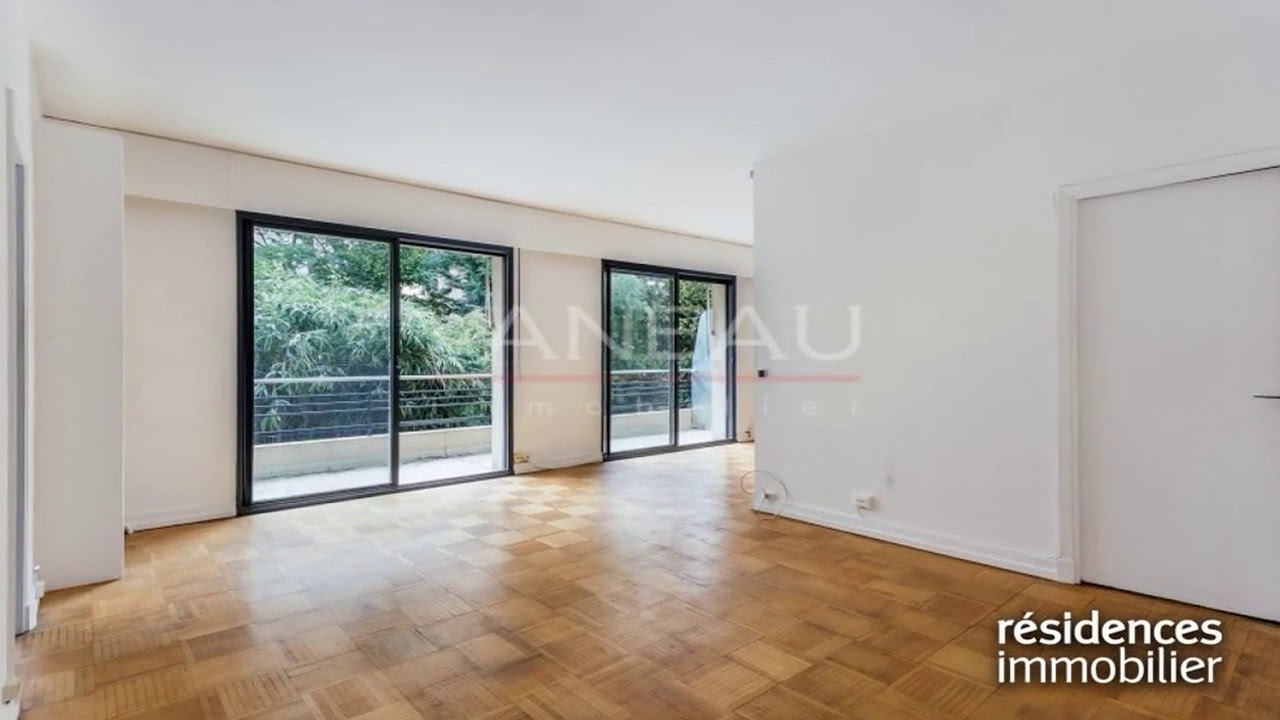 Watch video NEUILLY SUR SEINE - APPARTEMENT A VENDRE - 550 000 € - 47 m² - 2 pièces NEUILLY SUR SEINE - APPARTEMENT A VENDRE - 550 000 € - 47 m² - 2 pièces