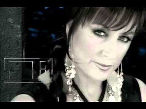 Yasemin Göksu - Gurbette Ömrüm Geçece