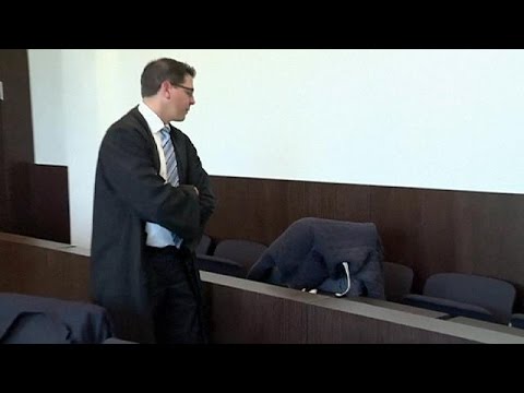 Megkezdődött az első büntetőper a szilveszteri németországi zaklatások ügyében