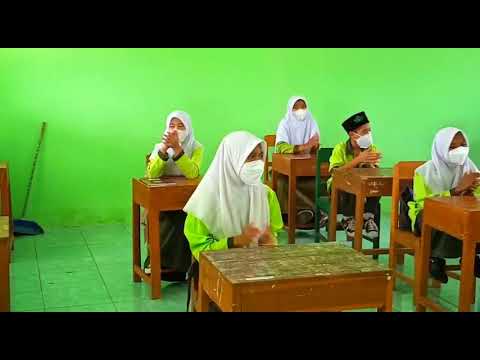 Guru Madrasah "Inkresi" : Tuti Yuningsih/ MTs Darul Ulum Cipari