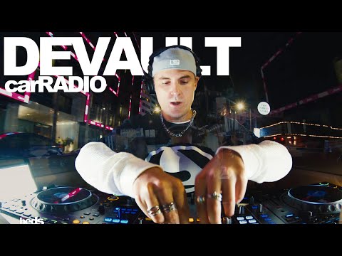 House, Club, and Electronic in a Car | DEVAULT | carRADIO 070
