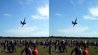 preview picture of video 'Pearce Air Show in 3D or 2D'