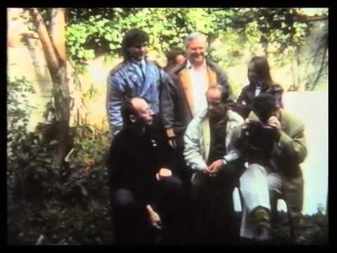 En tournage avec l'équipe d'Antenne 2, L'Enfance de l'art (1989) by G. Courant - Groupe #109