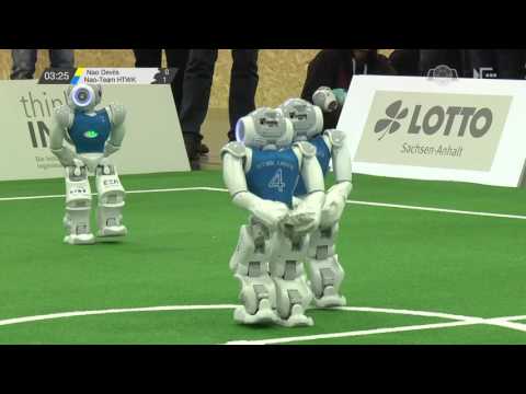 SPL: Nao Devils – Nao-Team HTWK [RoboCup German Open 2017]