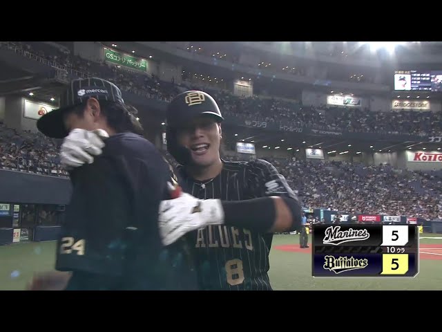 【十局下】歐力士猛牛麥谷祐介在最後時刻轟出生涯首支全壘打！右外野陽全壘打，扳平比數！ 2025年8月26日歐力士猛牛歐力士猛牛vs.千葉羅德海洋