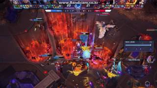 도망쳐! 용암파도가 간닷!