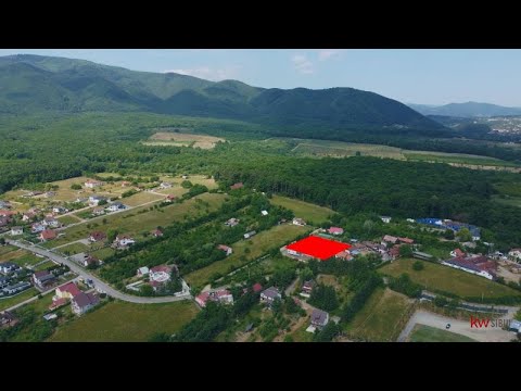 Video Teren intravilan 2000 mp - Tocile, vedere panoramică spre munte și pădure