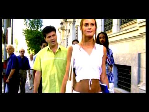 Video thumbnail for Αυτή που περνάει (Aftí Pou Pernái)