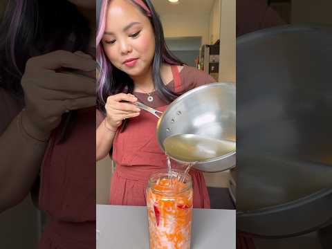 Quick pickles: Carrots and Daikon #recipe #pickle