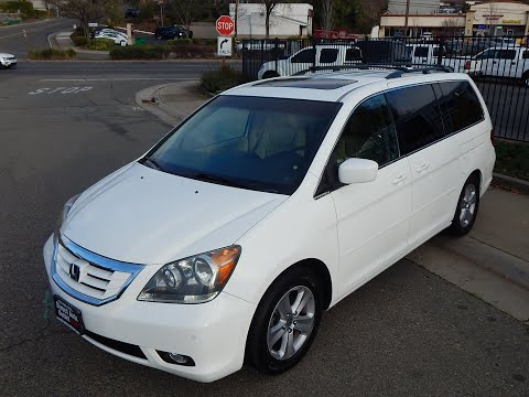 2010 Honda Odyssey Touring minivan video overview and walk around.