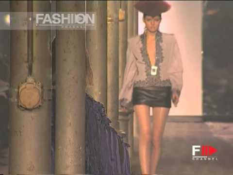 "Givenchy" Autumn Winter 1997 1998 Paris 2 of 6 pret a porter woman by FashionChannel
