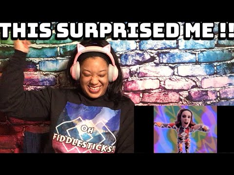 Deee-Lite - Groove Is In The Heart (Official Video) REACTION