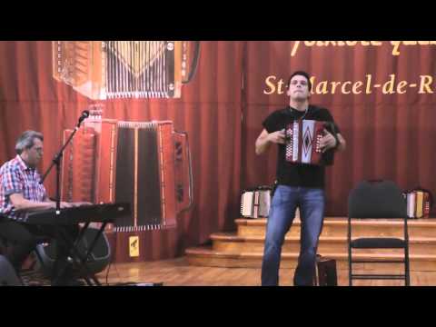 download lagu mp3 mp4 Folklore Quebecois Accordeon, download lagu Folklore Quebecois Accordeon gratis, unduh video klip Folklore Quebecois Accordeon