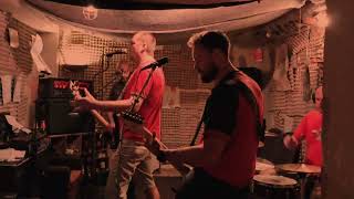 Video J.t.n. -Brutálni zubař