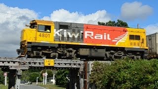 preview picture of video 'Kiwirail X6 Shunt returning from Hokitika.'