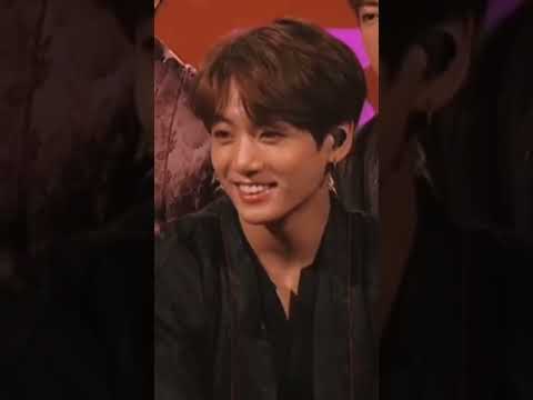 When yn's focused on jungkook's abs and chest instead of something #bts #jungkook #btsff #jungkookff