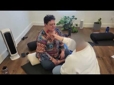 Play Video Youtube Video