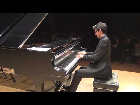 Debussy Clair de Lune played by amateur pianist Ricker Choi