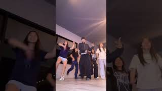 Download lagu Getting dizzy with 4 styles #kewerkewer #dance #dctrend mp3
