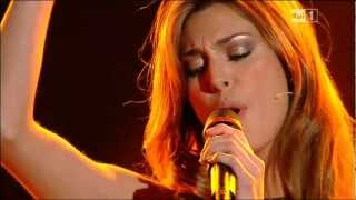 Belen Rodriguez,Malo,61°Festival di Sanremo,2a Serata,Teatro Ariston,16.2.2011.HQ
