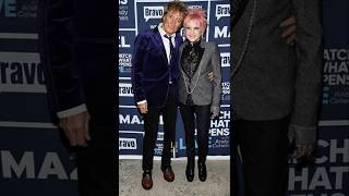 When Rod Stewart Met Cyndi Lauper on Live TV — Unexpected Duo 🎤🔥 #rodstewart  #cyndilauper