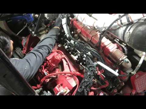 CUMMINS ISLG HEAD REMOVAL