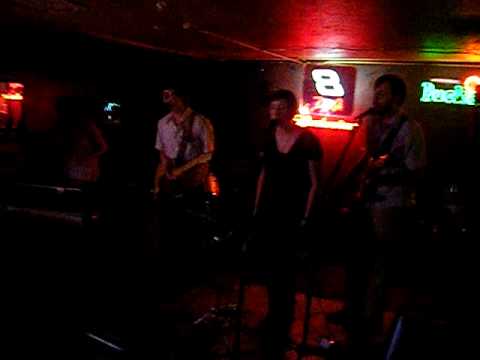 The Peekers - No, It's Much Simpler (Live @ Pudge's)