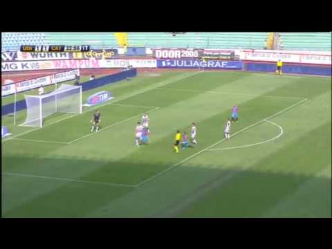 Calcio 2010 : J03 : Udinese - Catane : 4-2