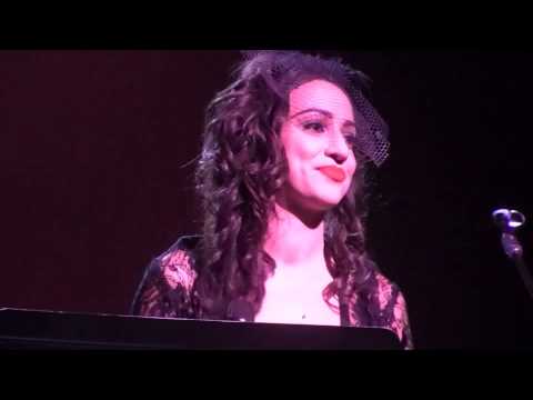 Little Red Boots (live) - Lindi Ortega