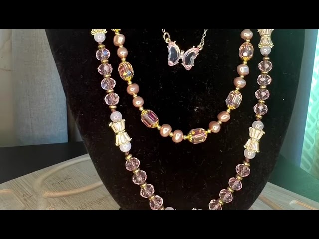 تربل سلسال من الكرستال و حبات اللؤلؤ و الزركون