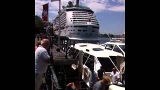 preview picture of video 'Frank Furness  at Sydney harbour'