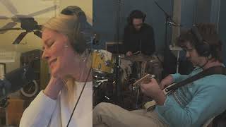 The Band of Heathens feat. Allison Moorer cover &quot;It Makes No Difference&quot; (The Band)