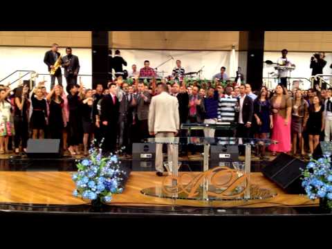 Coral Ello Eterno - Culto da Familia - Vou Com Jesus v.2