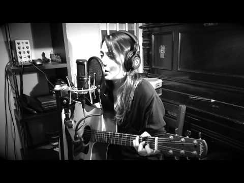 The Blower's Daughter (Damien Rice cover) - Pía Ovalle