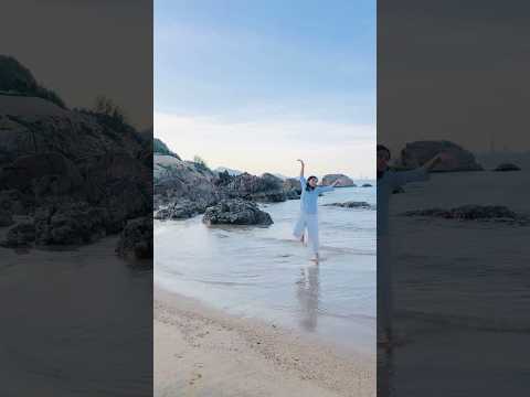 Past lives contemporary dance with BEACH sounds 🌊