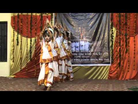Pranshee Odissi dance 2012.mp4