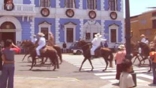 preview picture of video 'Paseando por Trujillo (Perú)'