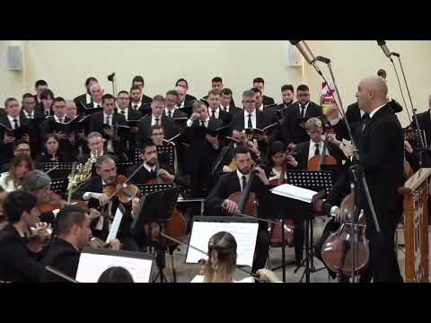 Concierto "Nuestros himnos" - Hay sobre la tierra un pueblo pequeño