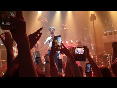 Bausa live Bremen Skifahren - Apache 207