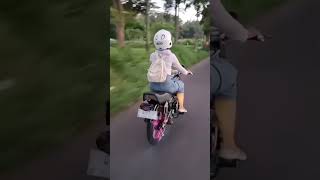 Download lagu Siapa bilang cewe pake rx king jelek ? #rxking #storyrxking #rxkingindonesia #rxking135c  #shorts mp3