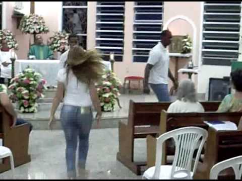 Apresentação de Jovens na Missa