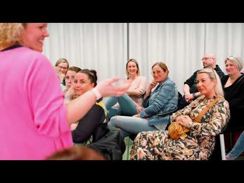 Compilation of the Mediumship Evening with live demonstration of contact with the deceased in Hei...