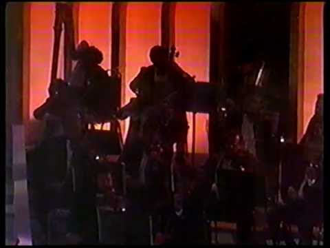 FRANCISCO XAVIER - Y AQUI ESTOY - FESTIVAL OTI 1989