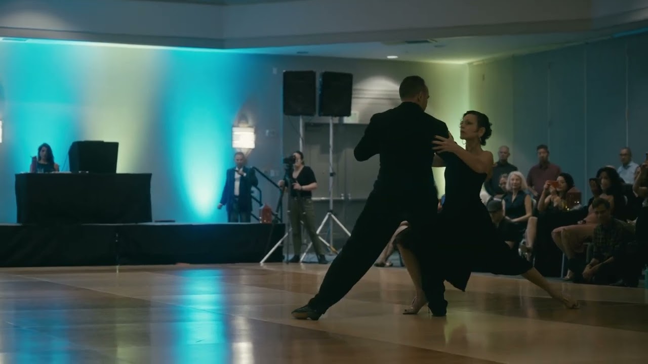 Video thumbnail for PTF2022 - Estéban Moreno & Claudia Codega - 3