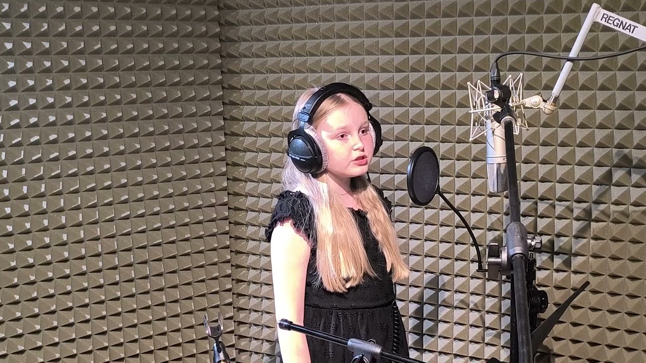 Olivia Chochołek- "Pierwszy raz jak sięga pamięć"(cover)