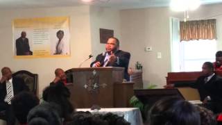 Pastor Fred Thomas Preaching on Sunday 12/13/15