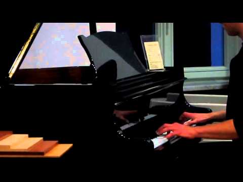 Roberto Lorenz: Piano Variation on 