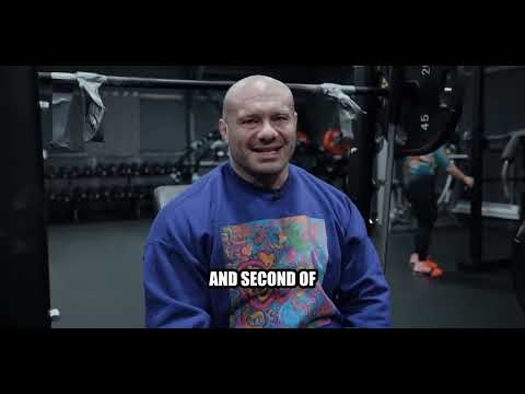 Transform Your Bench Press: Dr. Mike's Game-Changing Grip Adjustment